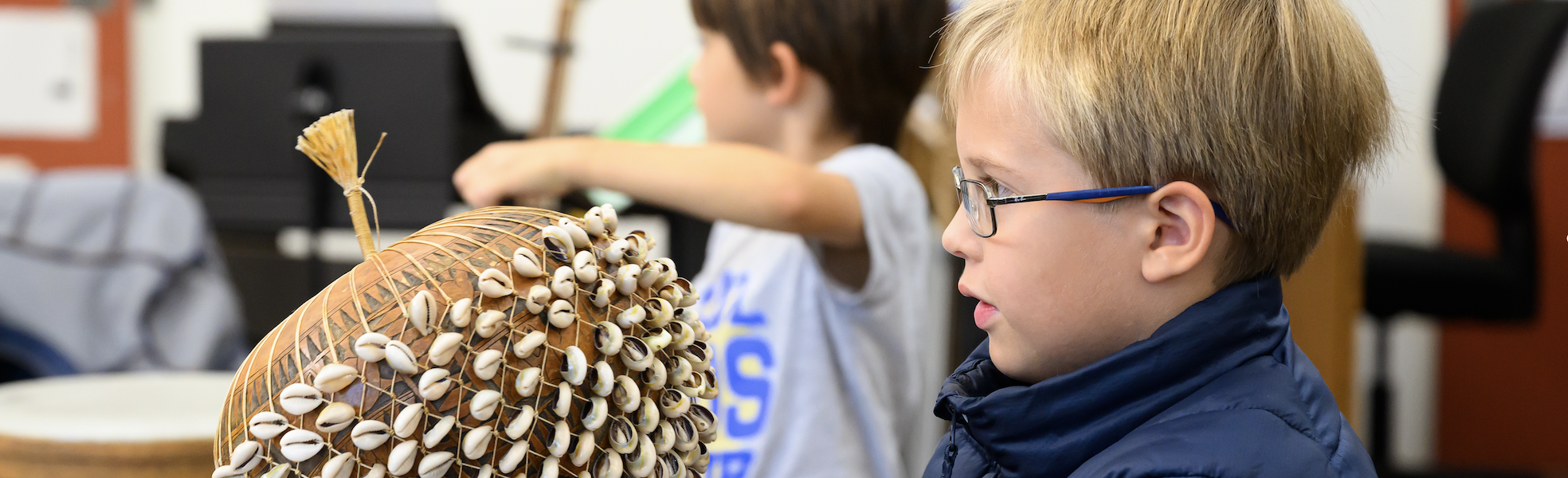 La musica y el movimiento como herramienta para asistir la normalización y el florecimiento del niño